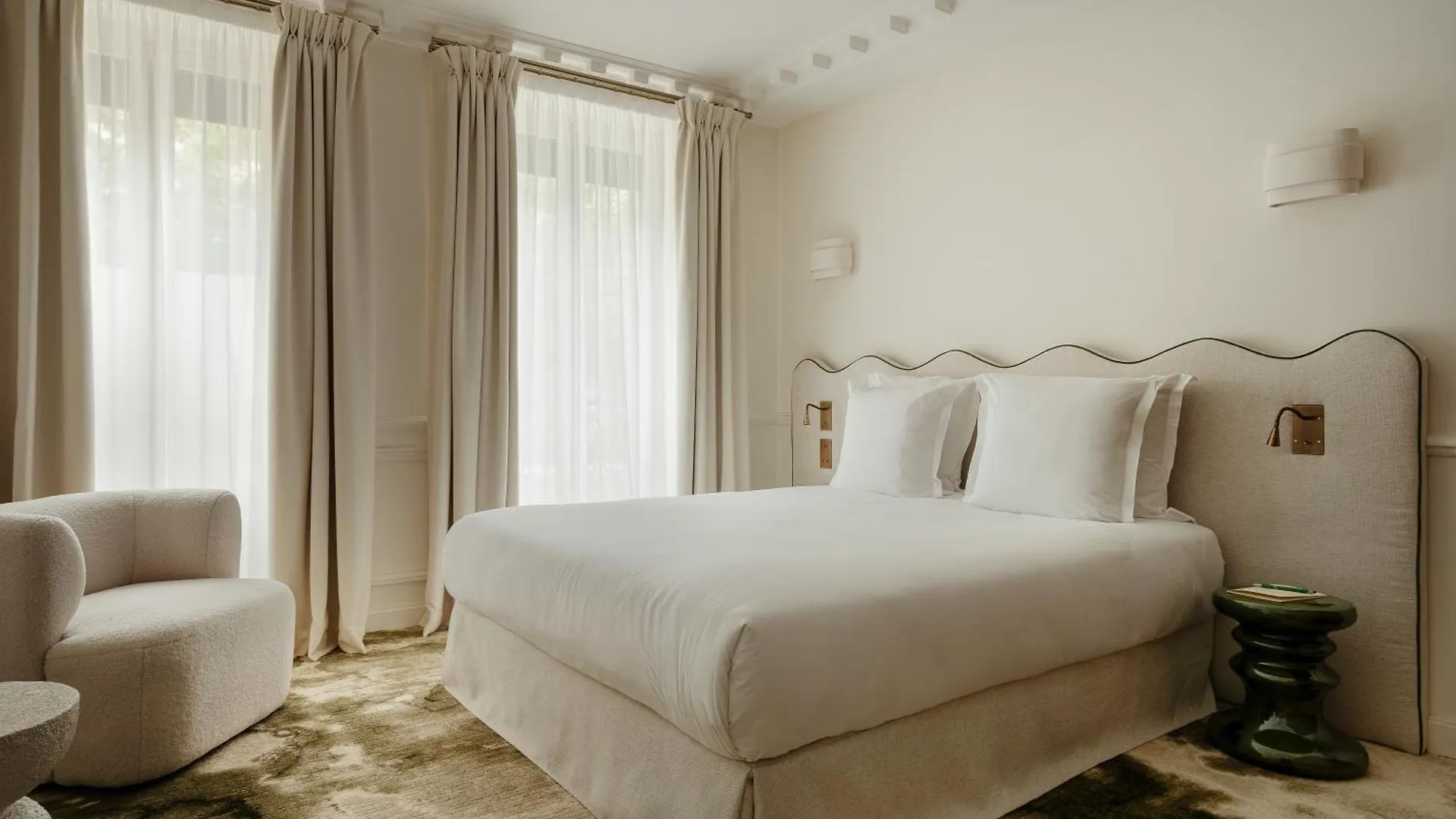 Leon Apartment Paris
