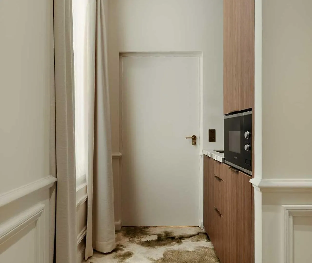 Leon Apartment *